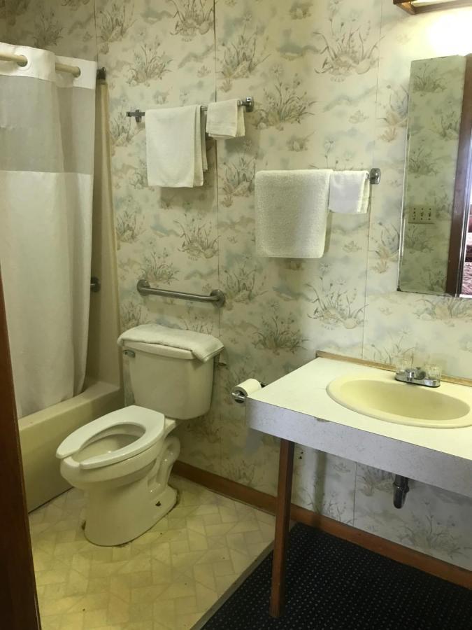 Pinelodge Motel Baxley Extérieur photo
